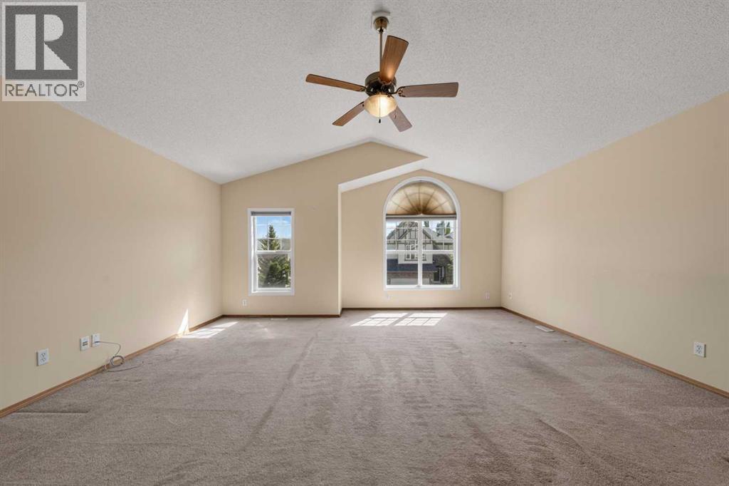 63 Cougartown Close Sw, Calgary, Alberta  T3H 0B3 - Photo 23 - A2320648