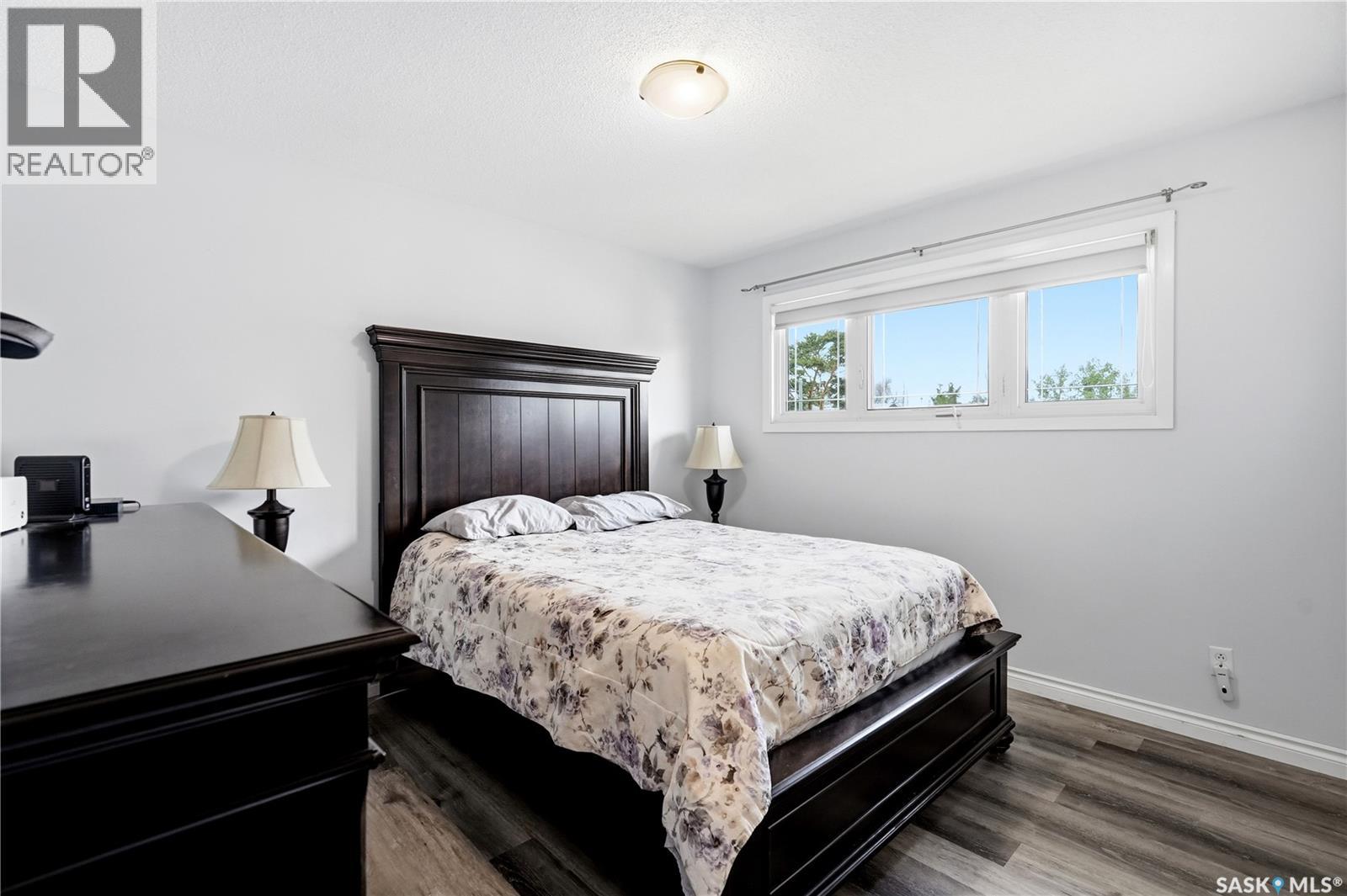 1223 Warner Street, Moose Jaw, Saskatchewan  S6H 6G9 - Photo 9 - SK039700