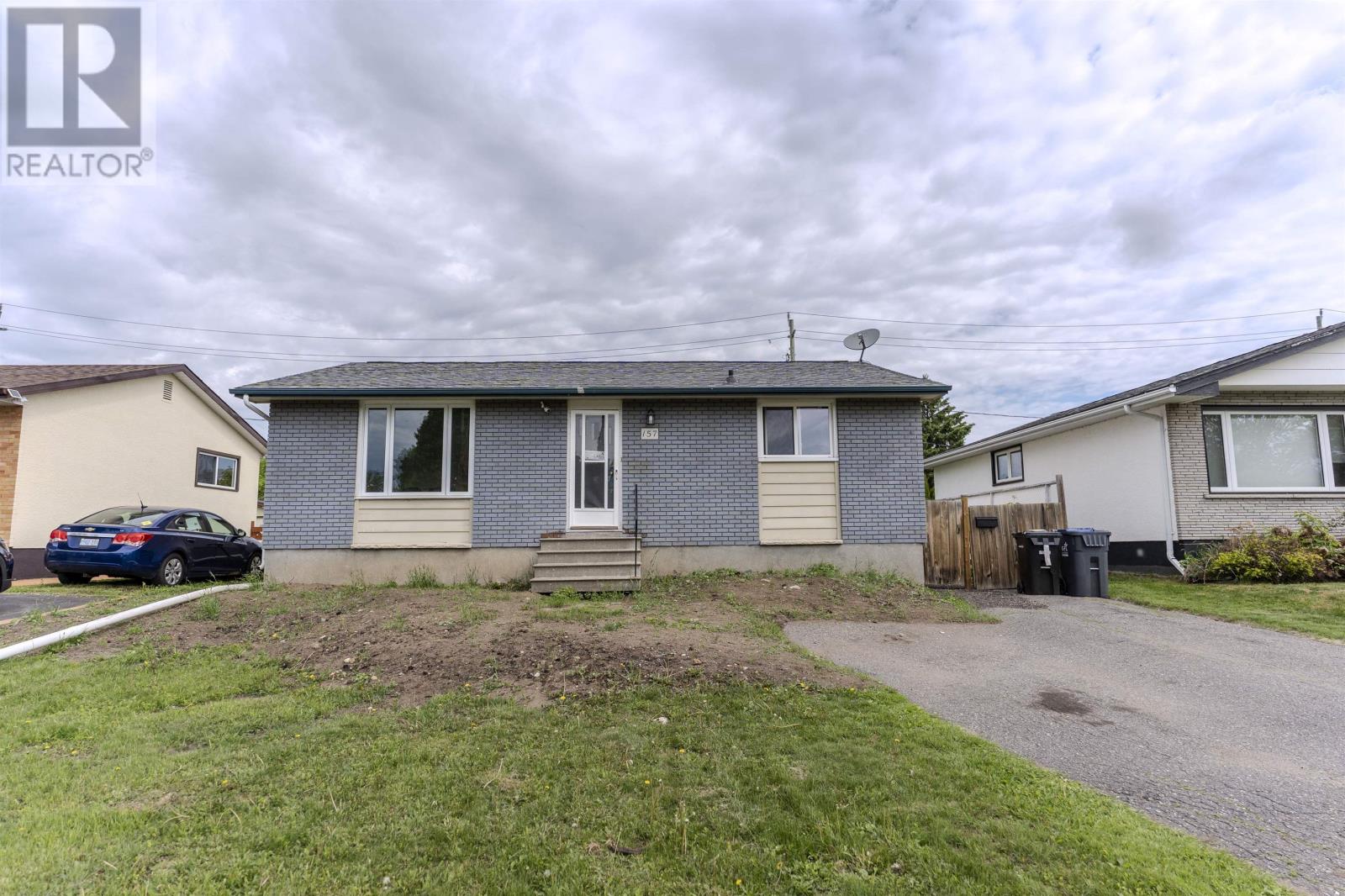 157 Newberry Cres, Thunder Bay, Ontario  P7C 2E4 - Photo 32 - TB2601559