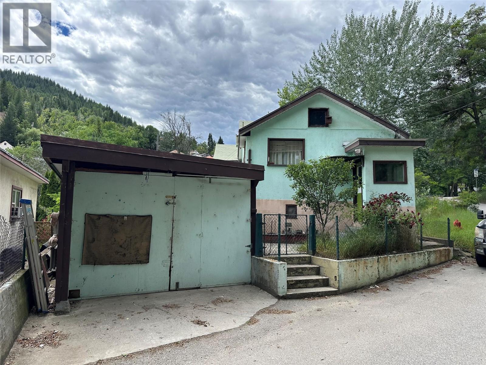 223 Railway Lane, Trail, British Columbia