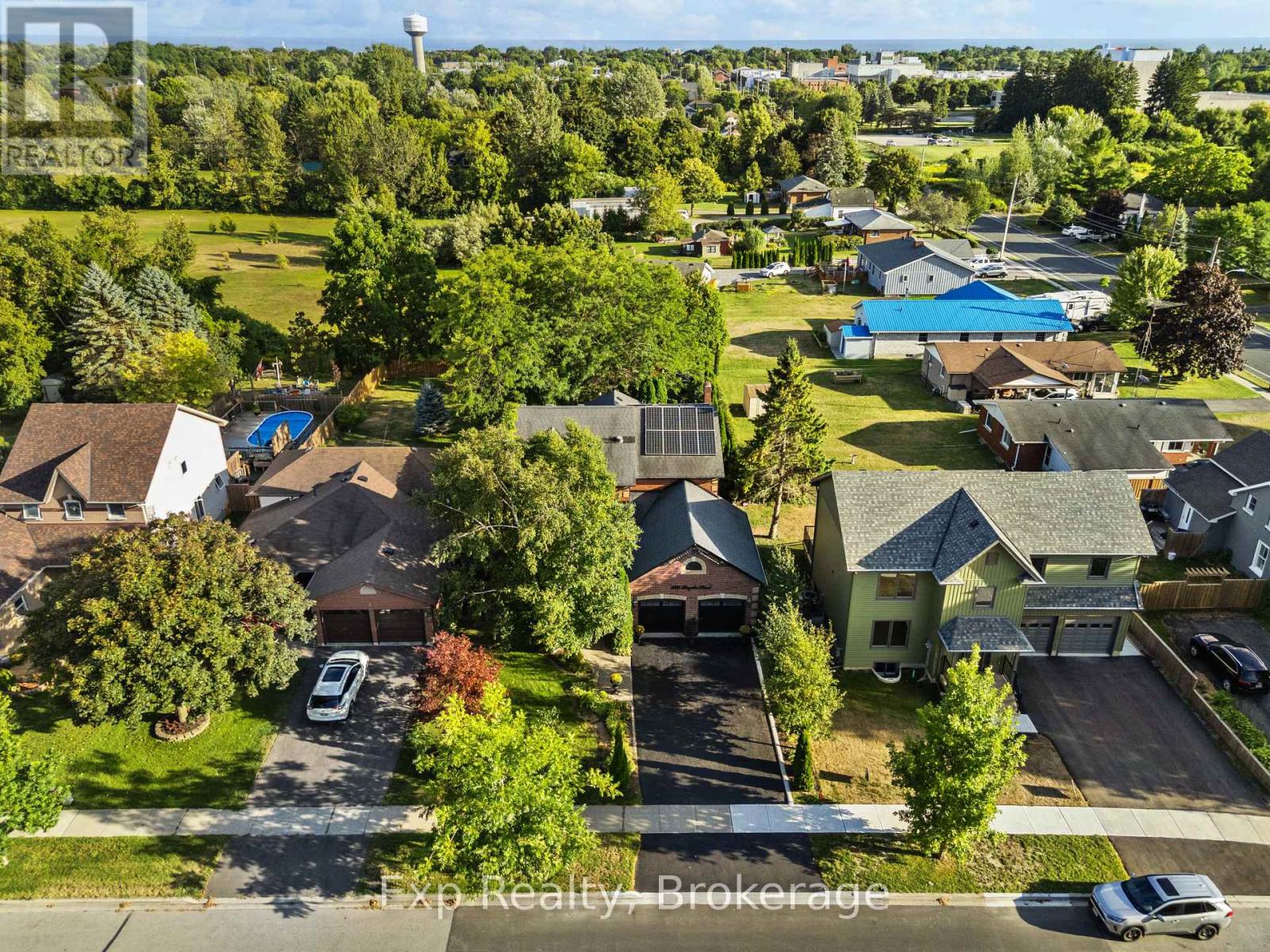 233 HUYCKE STREET, Cobourg, Ontario