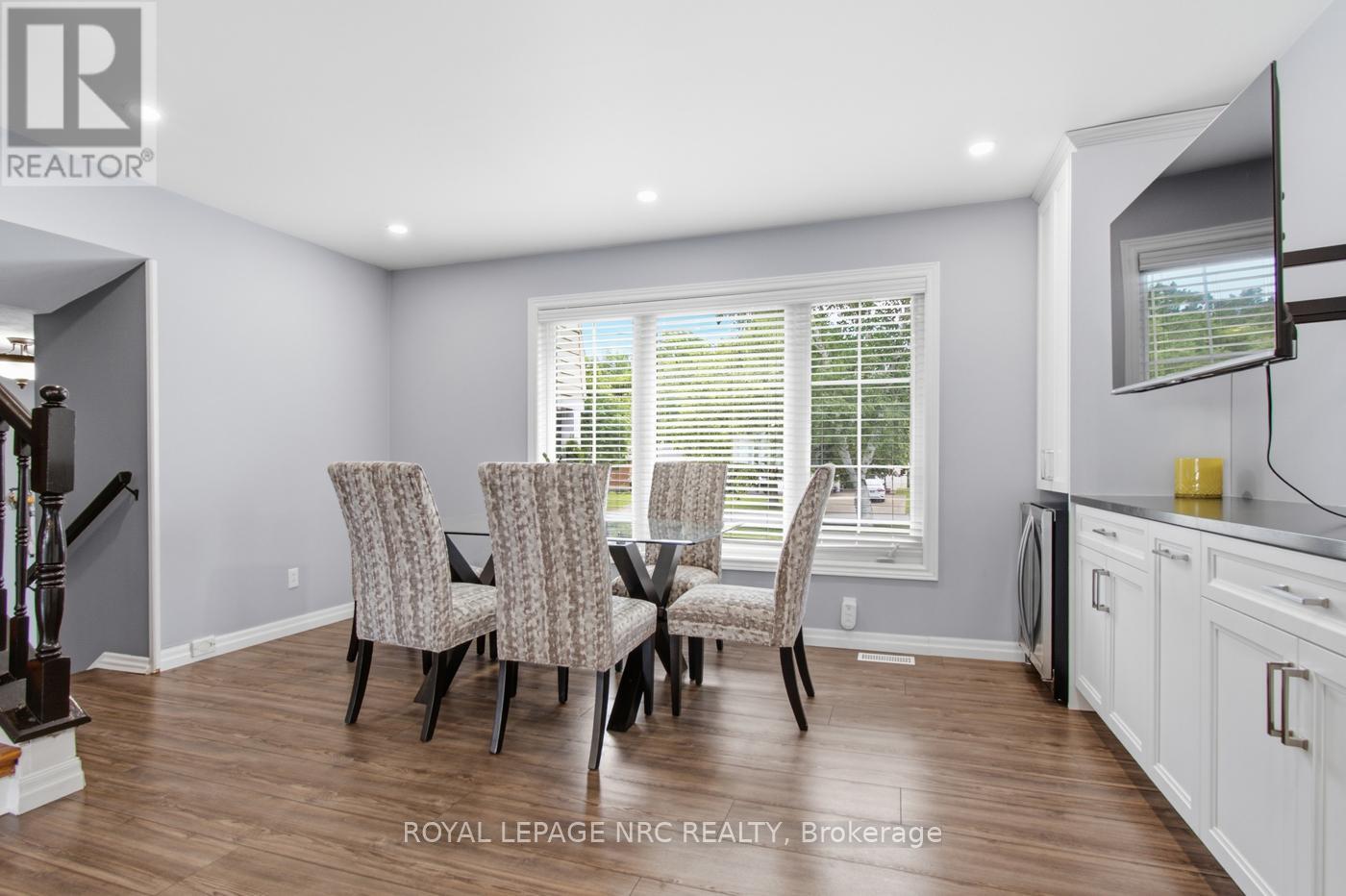 7963 Regent Court, Niagara Falls, Ontario  L2H 2S9 - Photo 15 - X13468458