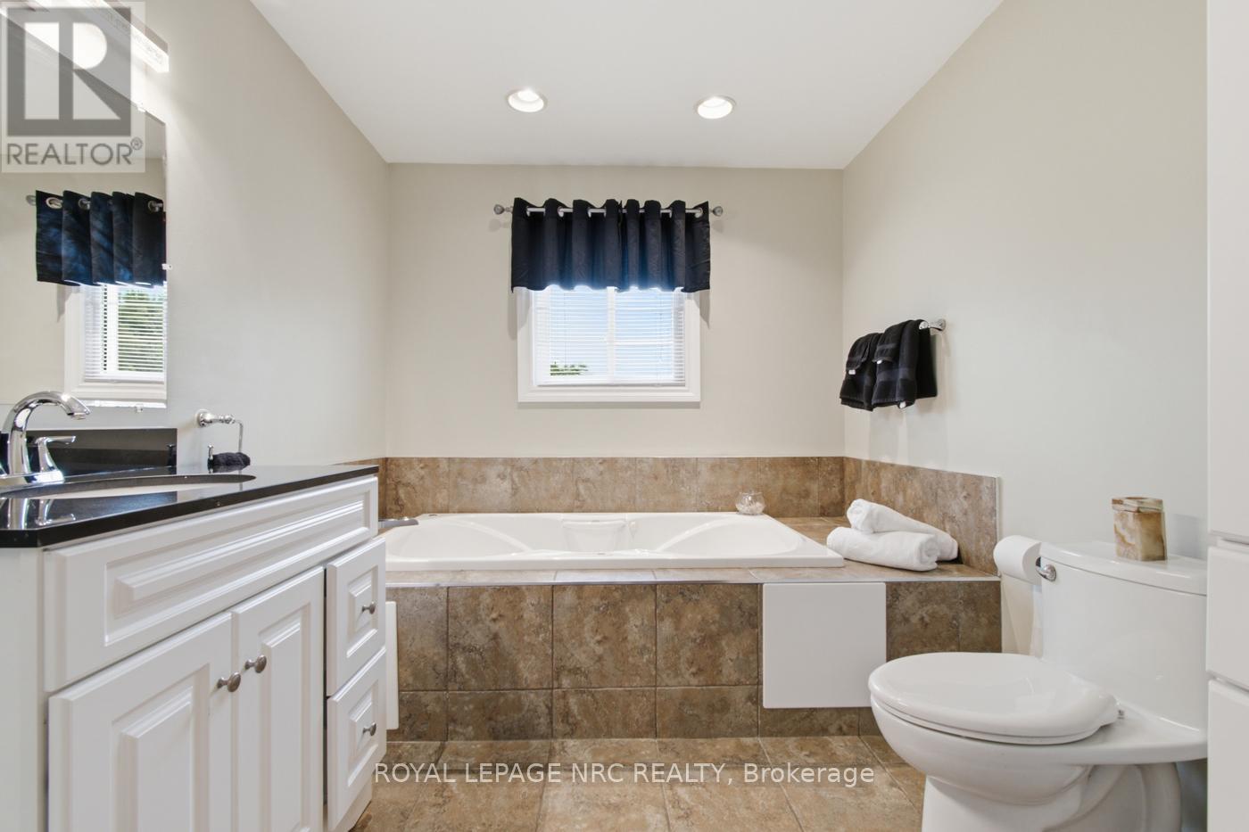 7963 Regent Court, Niagara Falls, Ontario  L2H 2S9 - Photo 19 - X13468458