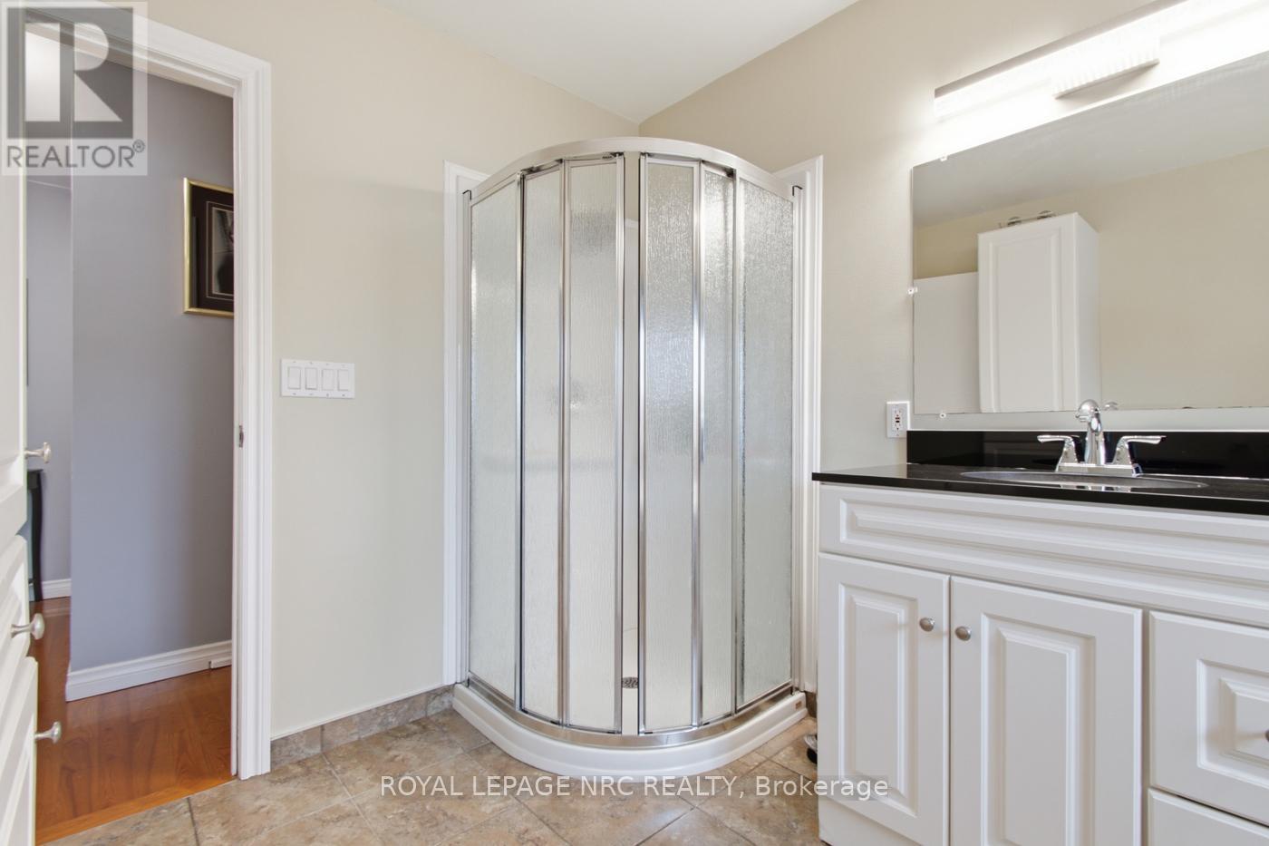 7963 Regent Court, Niagara Falls, Ontario  L2H 2S9 - Photo 20 - X13468458