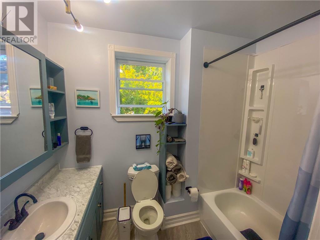 382 7th Line, Gore Bay, Ontario P0P 1H0 - Photo 16 - 2128654