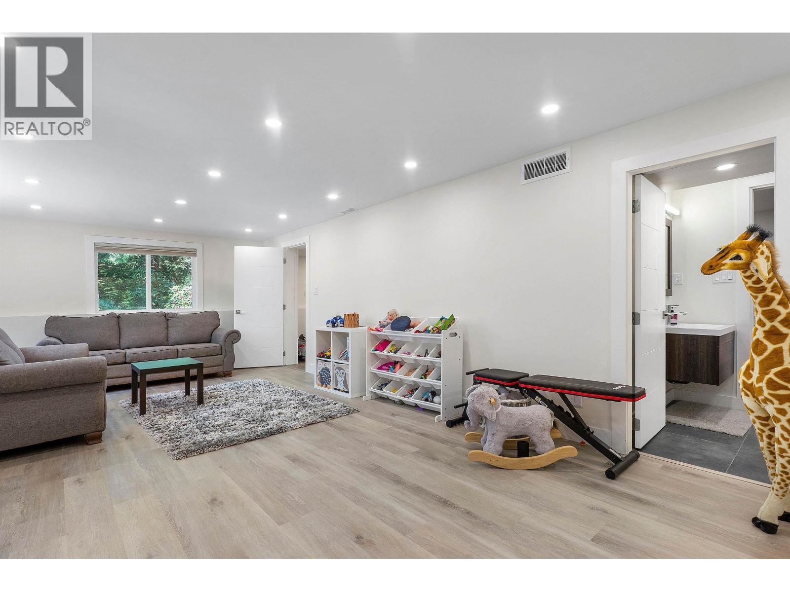3581 Bluebonnet Road, North Vancouver, British Columbia  V7H 1K4 - Photo 25 - R3137871