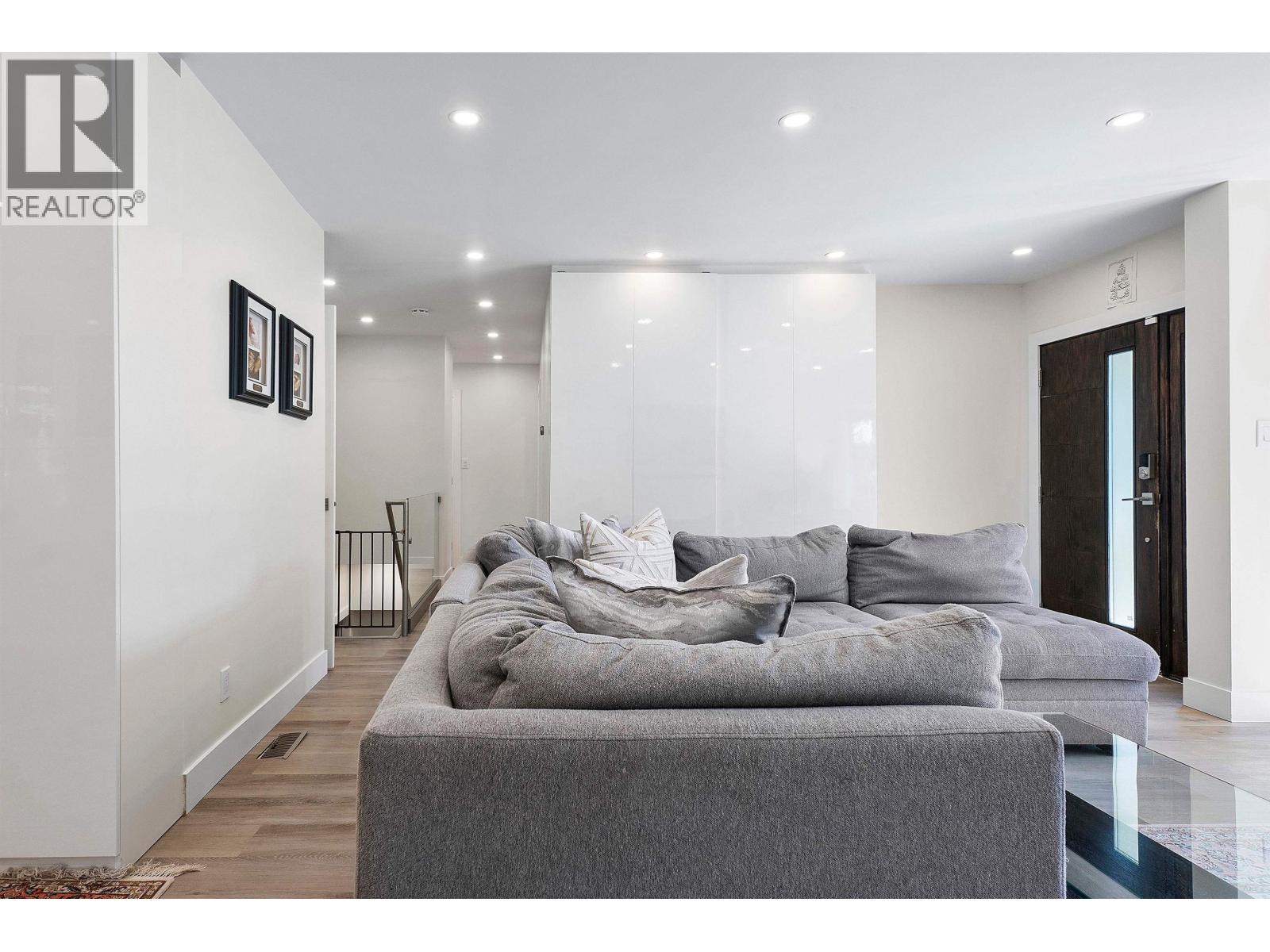 3581 Bluebonnet Road, North Vancouver, British Columbia  V7H 1K4 - Photo 6 - R3137871