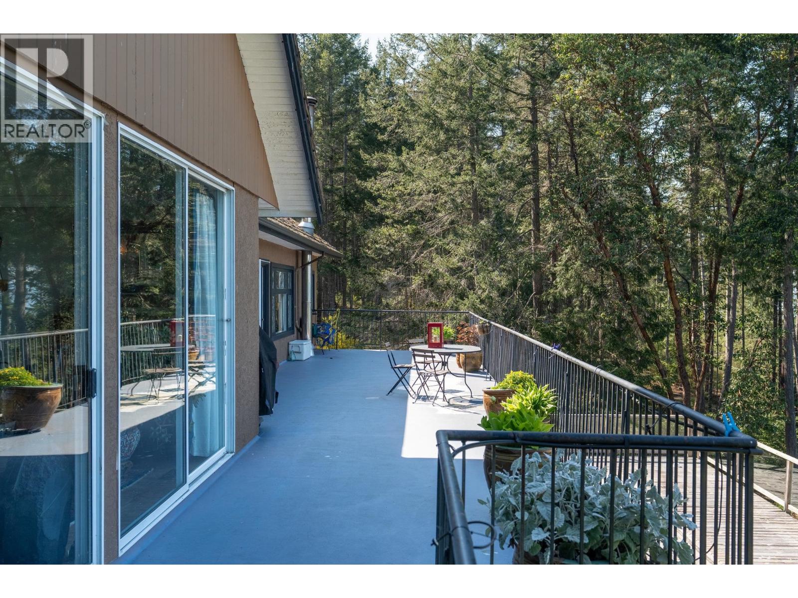 474 W Sticks Allison Road, Galiano Island, British Columbia  V0N 1P0 - Photo 28 - R3137872