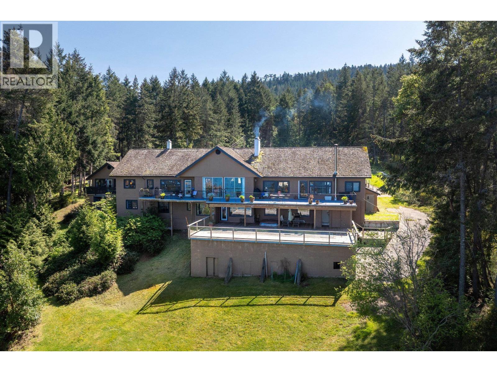 474 W Sticks Allison Road, Galiano Island, British Columbia  V0N 1P0 - Photo 32 - R3137872