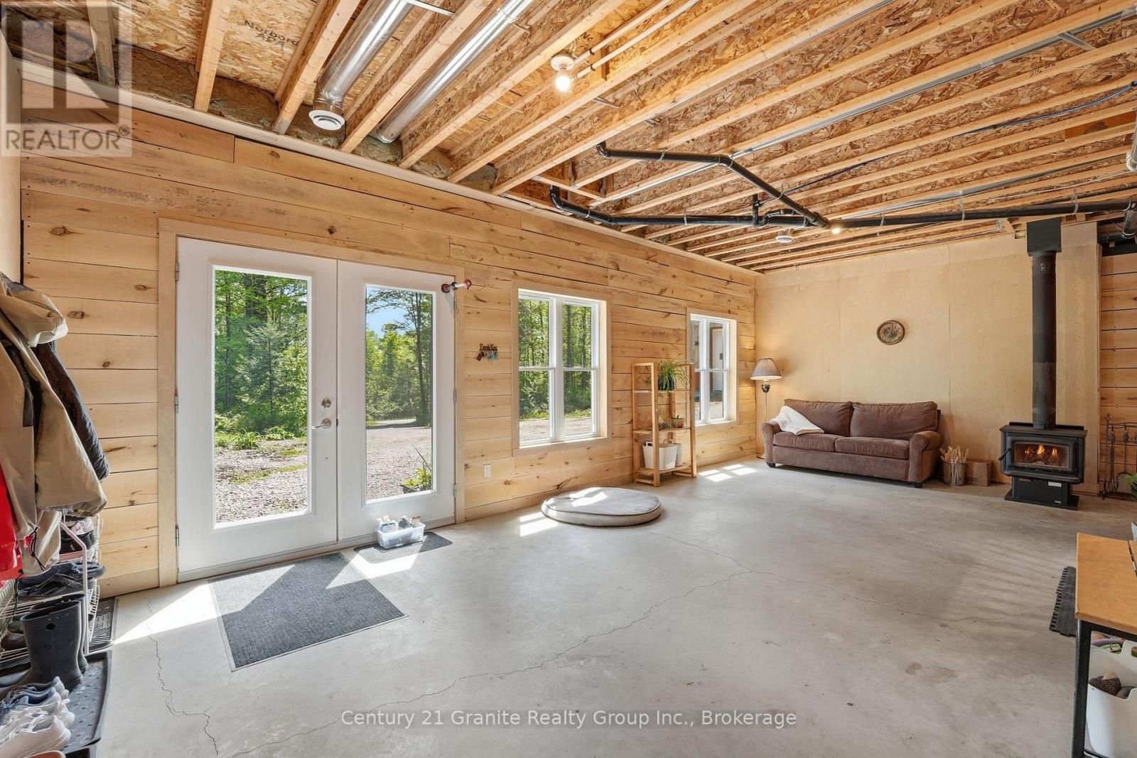 1048 Bacon Road, Minden Hills, Ontario  K0M 2A1 - Photo 18 - X13468450