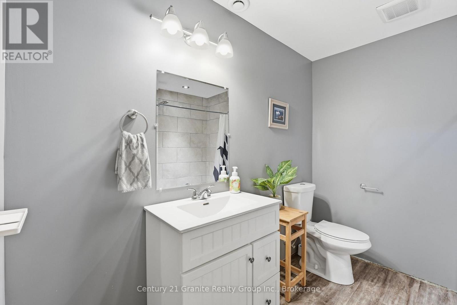 1048 Bacon Road, Minden Hills, Ontario  K0M 2A1 - Photo 22 - X13468450