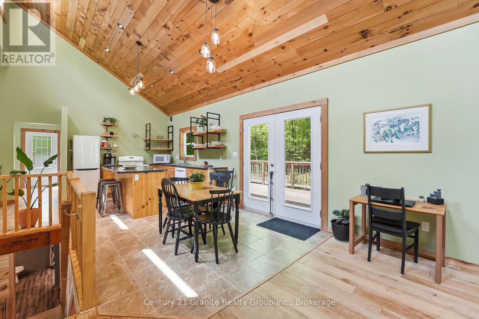 1048 Bacon Road, Minden Hills, Ontario  K0M 2A1 - Photo 5 - X13468450