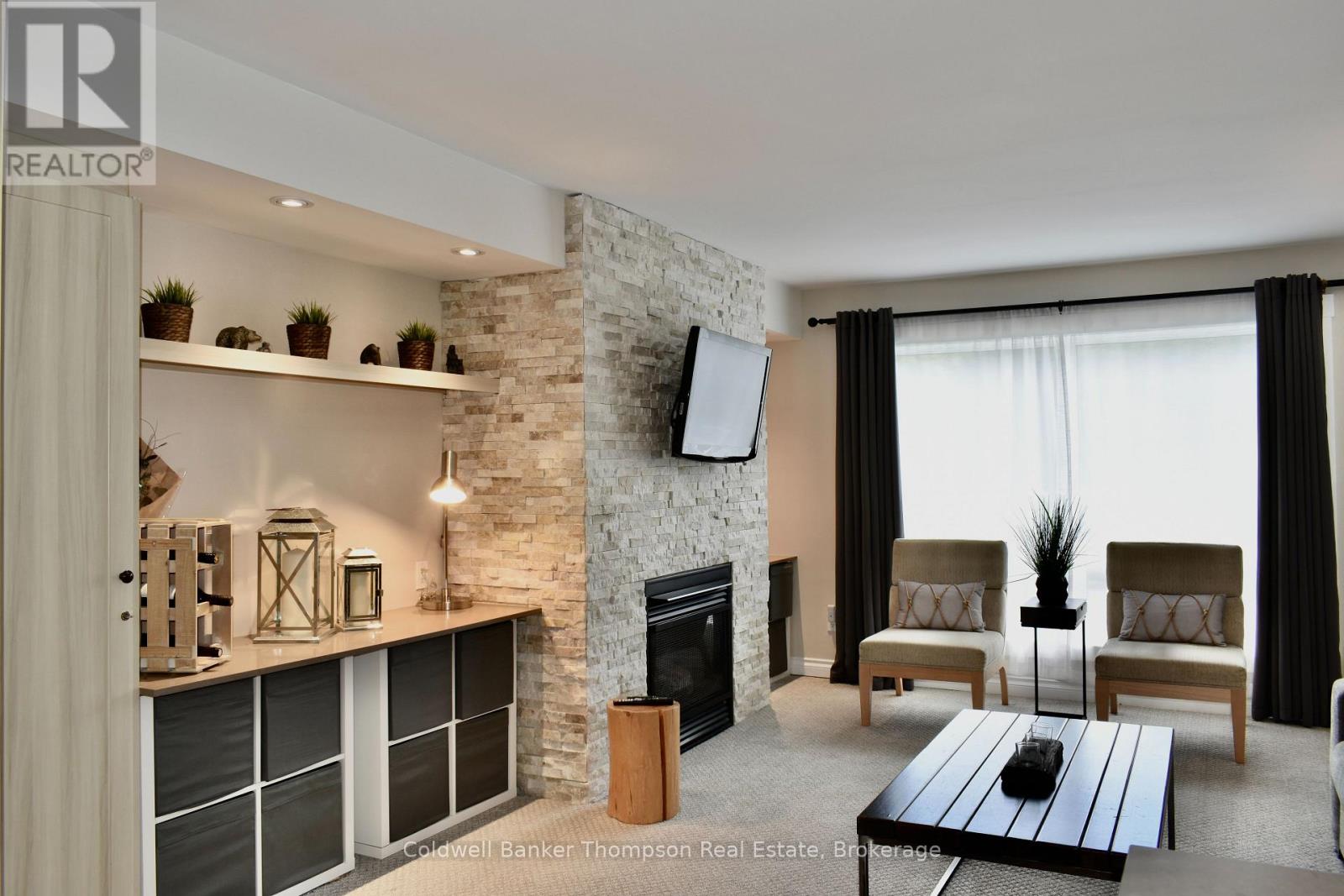 54-208 - 1235 Deerhurst, Summit Lodge Drive, Huntsville, Ontario  P1H 2E8 - Photo 1 - X13468486