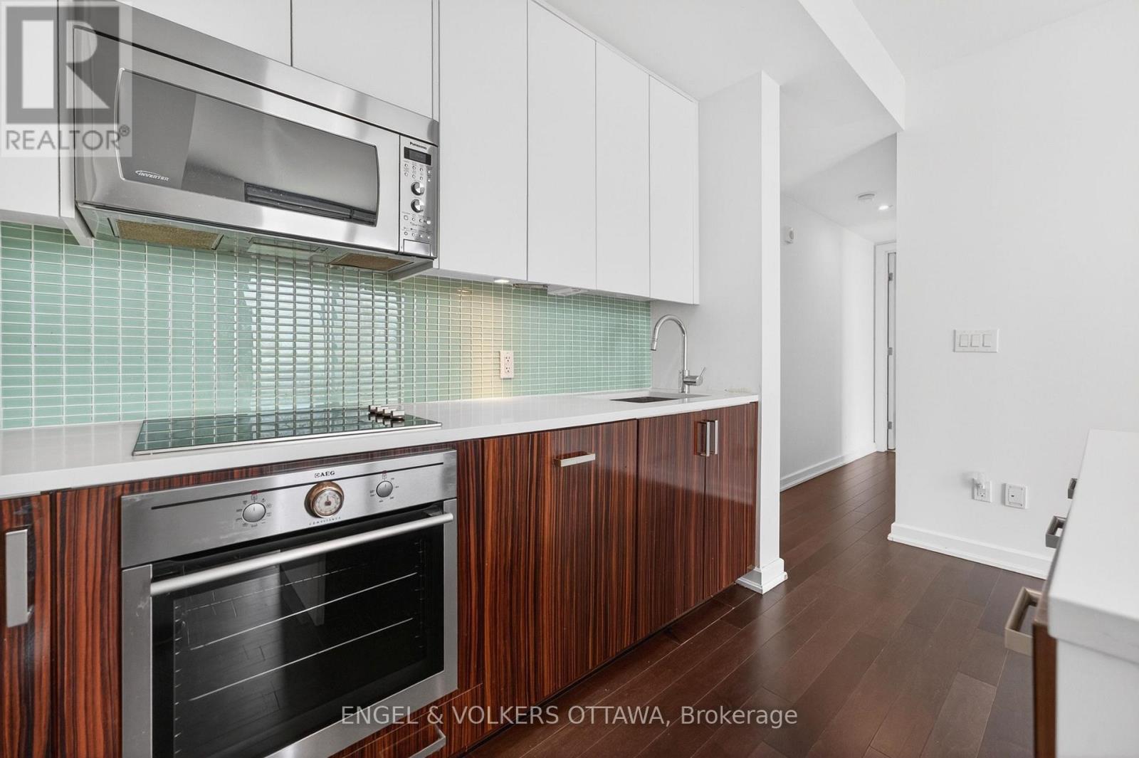 1210 - 300 Lisgar Street, Ottawa, Ontario K2P 0E2 - Photo 15 - X13468518