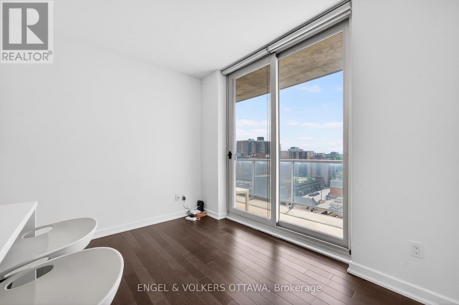 1210 - 300 Lisgar Street, Ottawa, Ontario K2P 0E2 - Photo 9 - X13468518