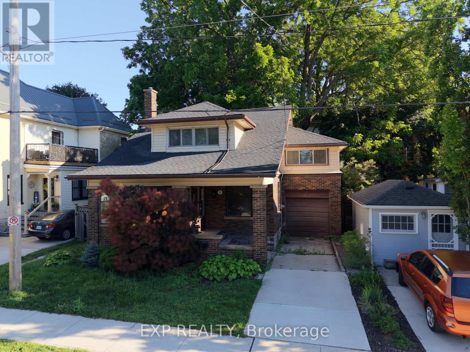 15 ST ANNE'S PLACE, St. Thomas, Ontario