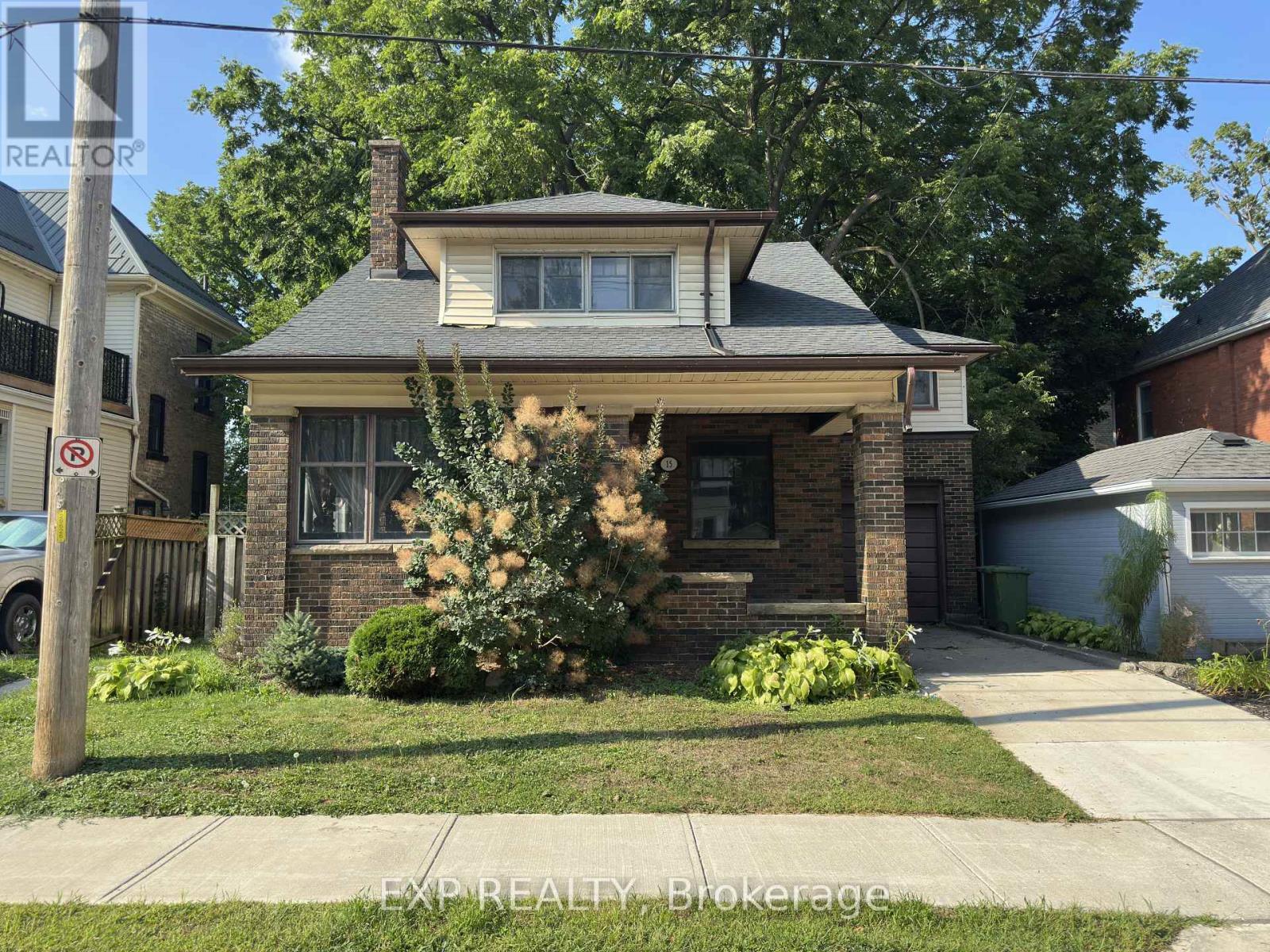 15 St Anne's Place, St. Thomas, Ontario  N5R 2W2 - Photo 2 - X13465514