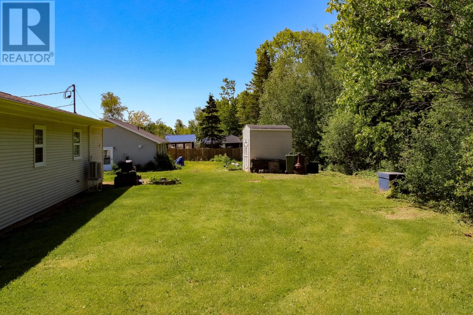 26 Hunter Lane, Charlottetown, Prince Edward Island  C1A 9R5 - Photo 4 - 202615065