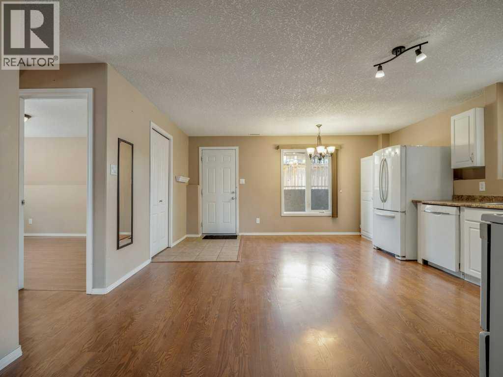 727 Aberdeen Crescent, Lethbridge, Alberta T1J 5B2 - Photo 32 - A2321555