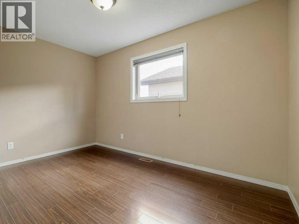 727 Aberdeen Crescent, Lethbridge, Alberta T1J 5B2 - Photo 6 - A2321555