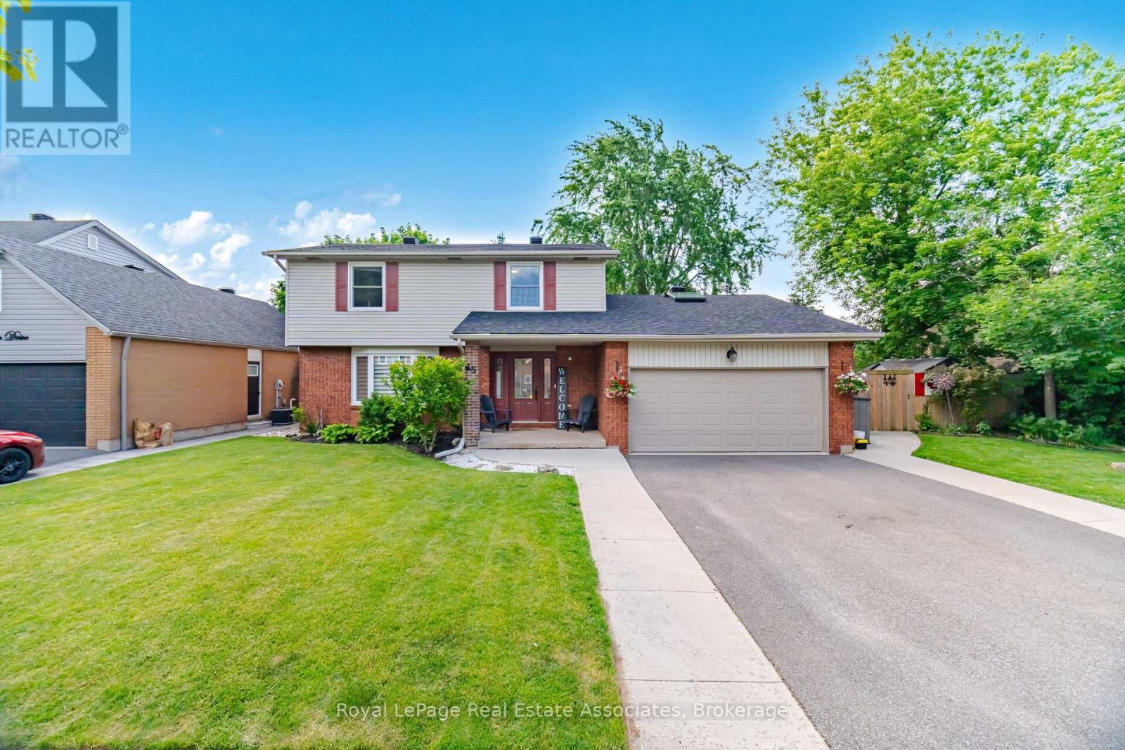 45 Cleaveholm Drive, Halton Hills, Ontario  L7G 3E3 - Photo 3 - W13463366