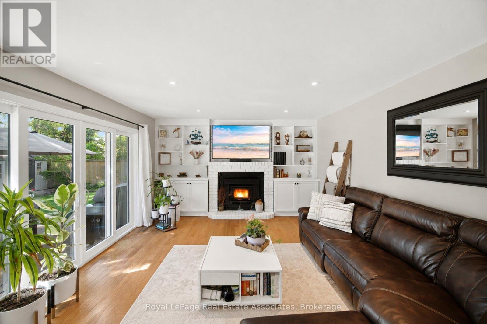45 Cleaveholm Drive, Halton Hills, Ontario  L7G 3E3 - Photo 16 - W13463366