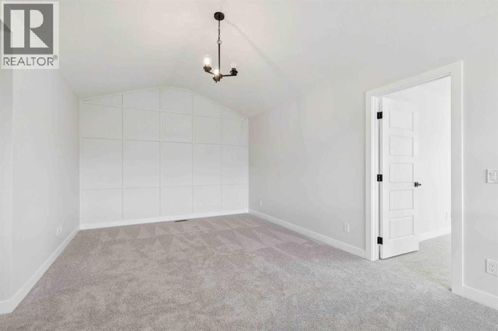 35 Creekside Rise SW, Calgary, Alberta T2X 5V9 - Photo 23 - A2322503