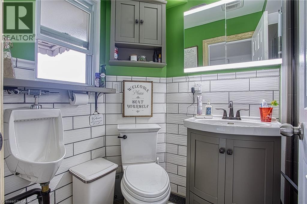 137 Wentworth Street N, Hamilton, Ontario  L8L 5V6 - Photo 10 - 40841177