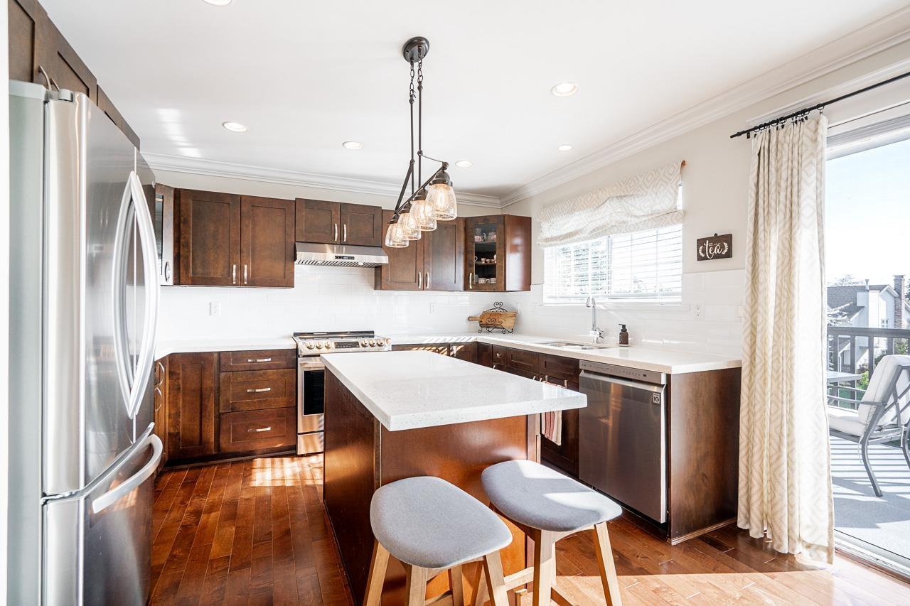 6031 189a Street, Surrey, British Columbia  V3S 8A3 - Photo 6 - R3137613