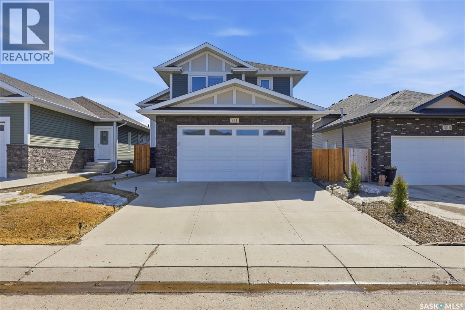 351 Kolynchuk Manor, Saskatoon, Saskatchewan  S7T 0W3 - Photo 2 - SK040017