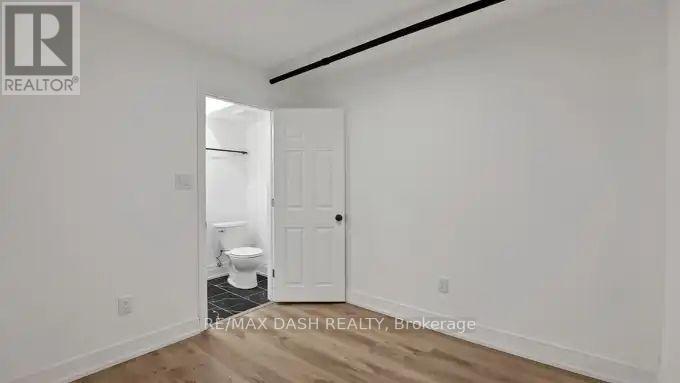 30 - 917 St Clair Avenue W, Toronto, Ontario  M6C 1C7 - Photo 14 - C13468420
