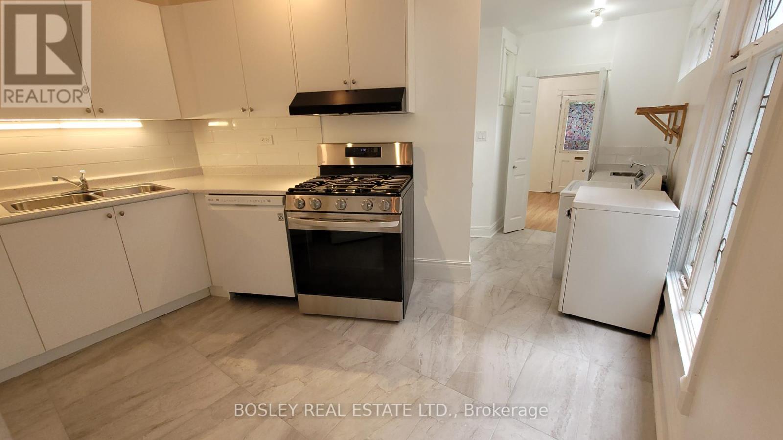 Main - 31 Sword Street, Toronto, Ontario  M5A 3N3 - Photo 16 - C13468480