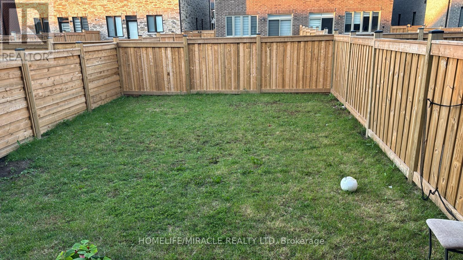 25 Closson Drive, Whitby, Ontario  L1P 0M9 - Photo 20 - E13468426