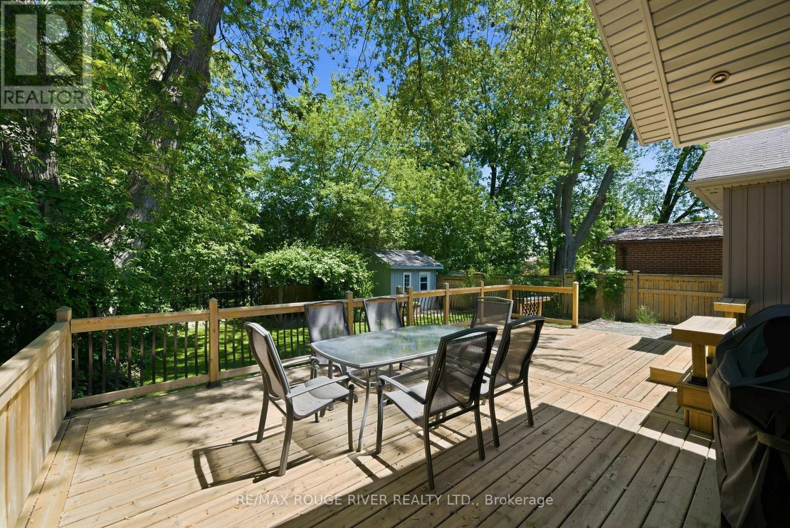 717 Hillview Crescent, Pickering, Ontario  L1W 2R6 - Photo 40 - E13468432