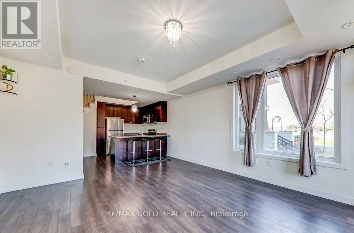 201 - 1555 Kingston Road, Pickering, Ontario  L1V 0E9 - Photo 6 - E13468494