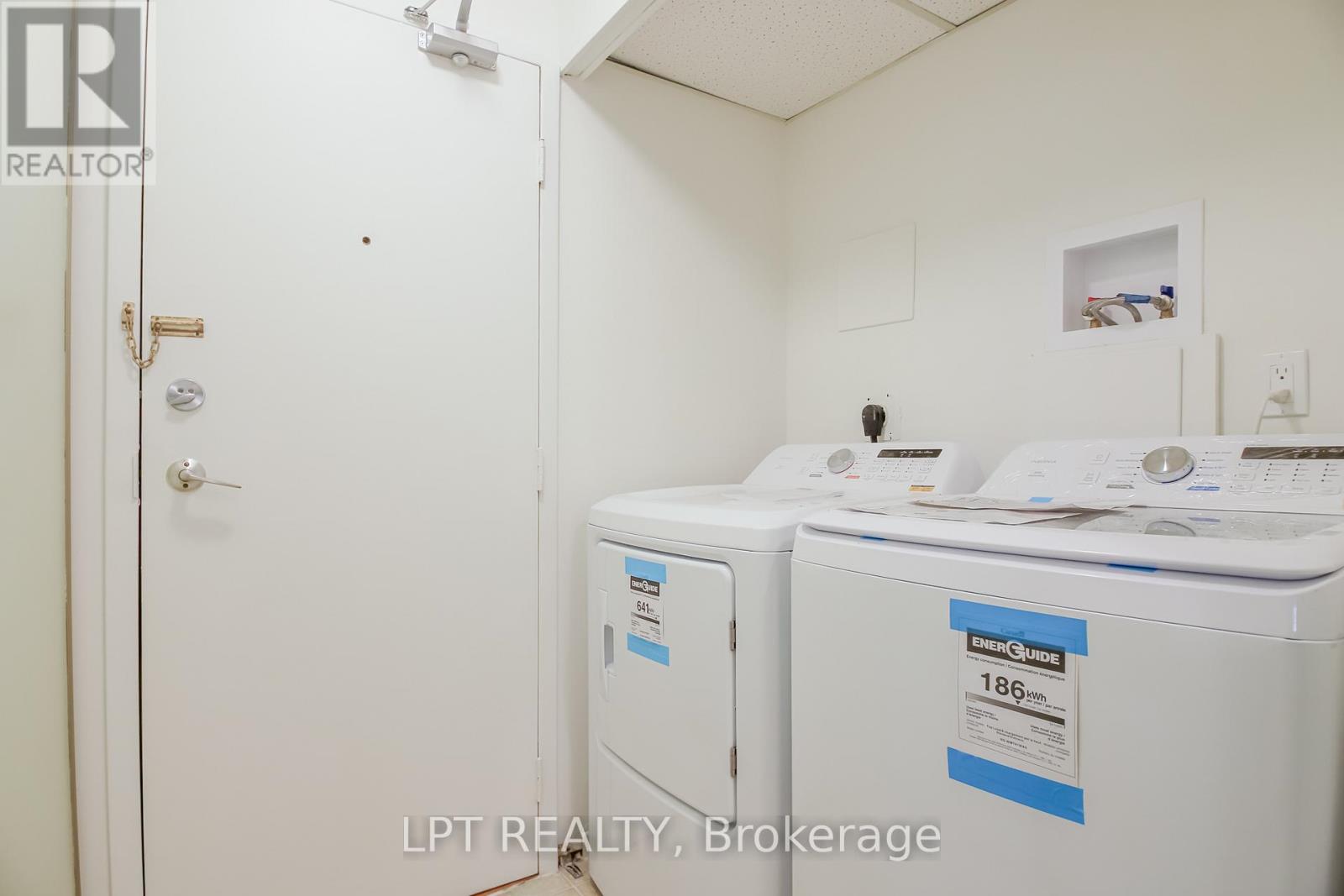 209 - 90 Ling Road, Toronto, Ontario  M1E 4Y3 - Photo 19 - E13468520