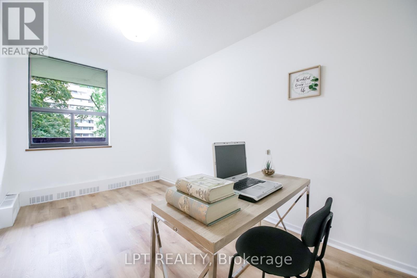 209 - 90 Ling Road, Toronto, Ontario  M1E 4Y3 - Photo 20 - E13468520