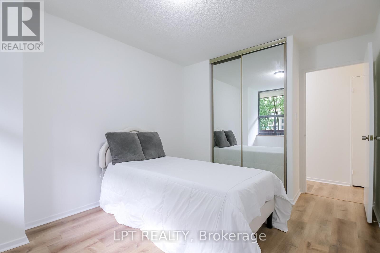 209 - 90 Ling Road, Toronto, Ontario  M1E 4Y3 - Photo 27 - E13468520