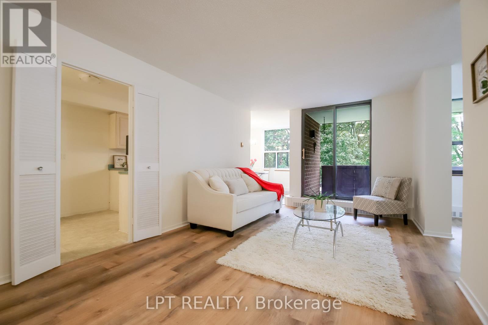 209 - 90 Ling Road, Toronto, Ontario  M1E 4Y3 - Photo 5 - E13468520