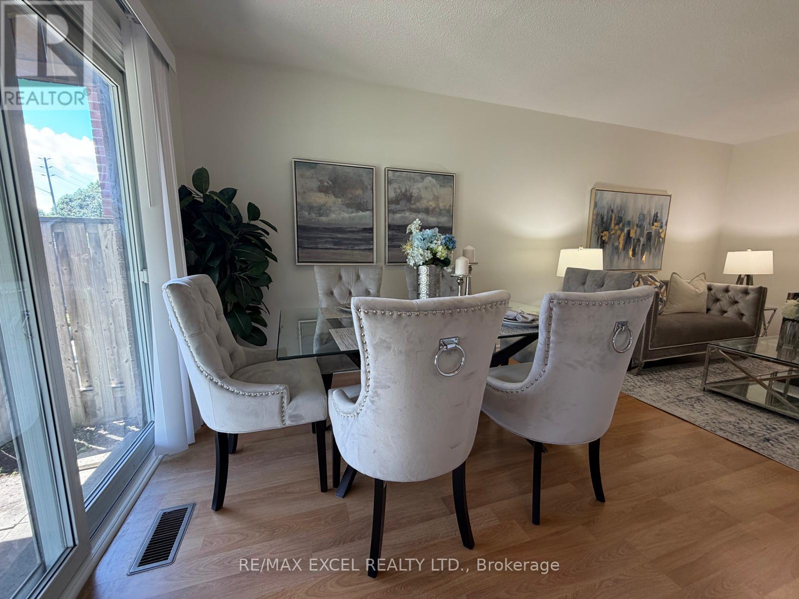 43 Duxford Crescent, Markham, Ontario L3R 7B2 - Photo 7 - N13468502