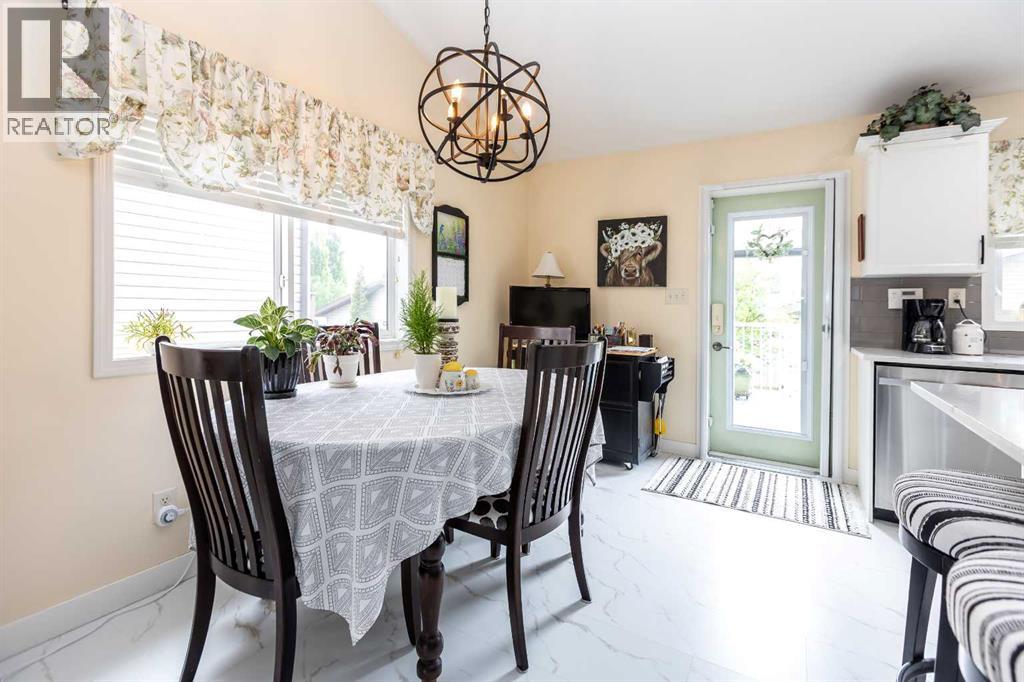63 Vanier Drive, Red Deer, Alberta  T4R 0G3 - Photo 7 - A2321350
