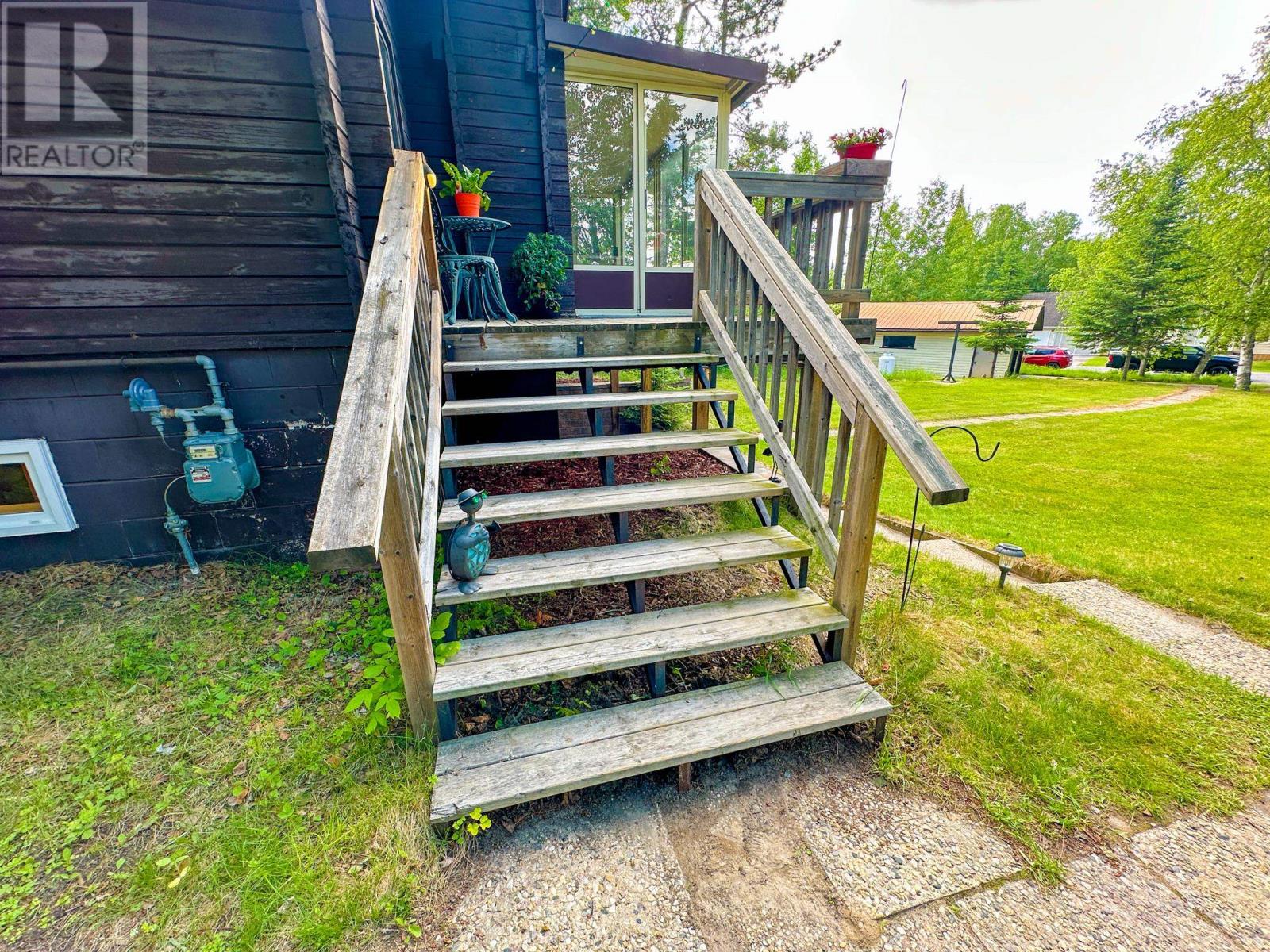 2 Donbrock Dr, Kenora, Ontario  P9N 0A1 - Photo 10 - TB2601577
