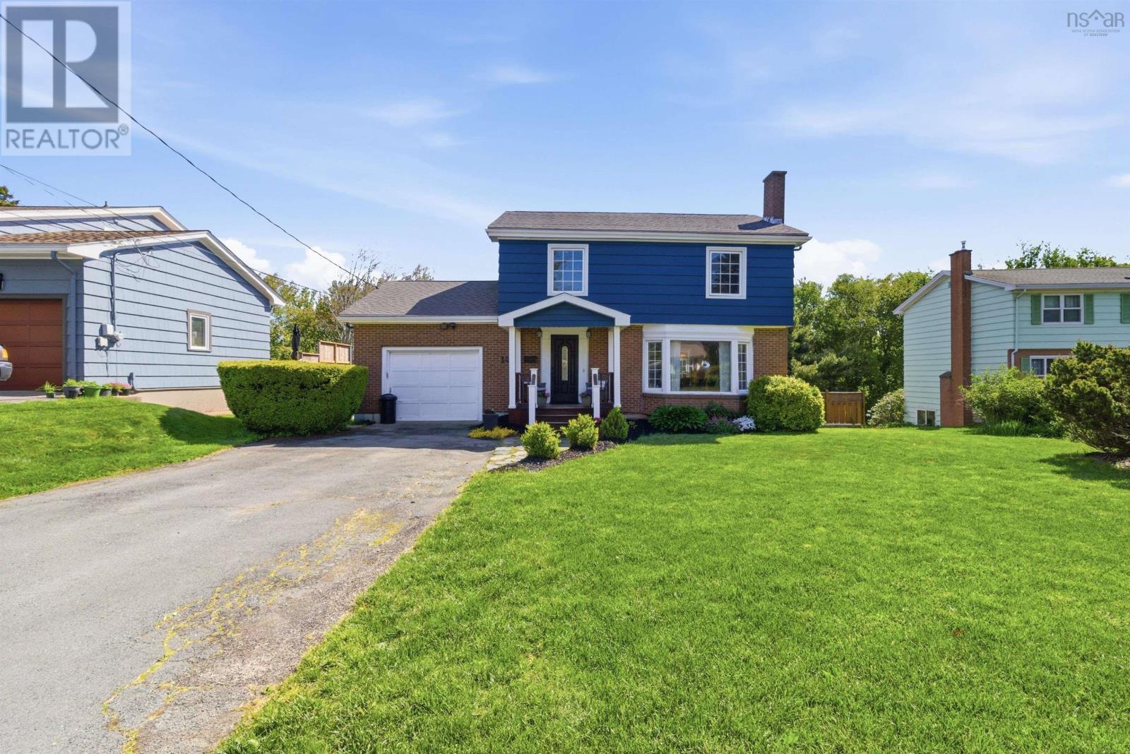147 Brook Street, Halifax, Nova Scotia  B3N 2A7 - Photo 2 - 202615063