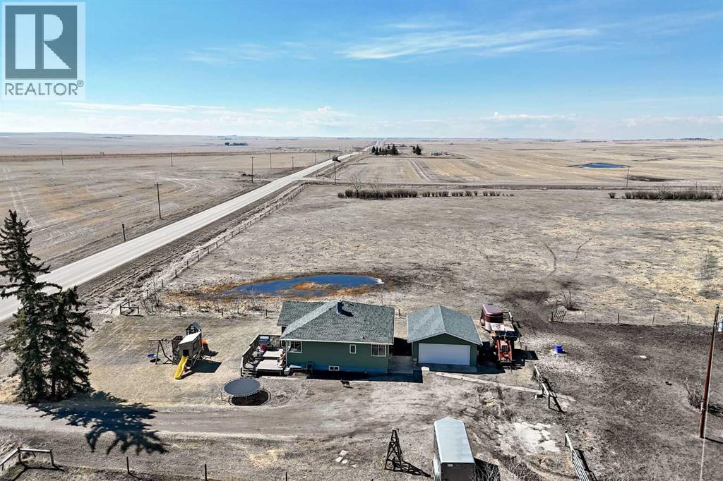 225074 Highway 561, Rural Wheatland County, Alberta T1P 2C1 - Photo 10 - A2302586