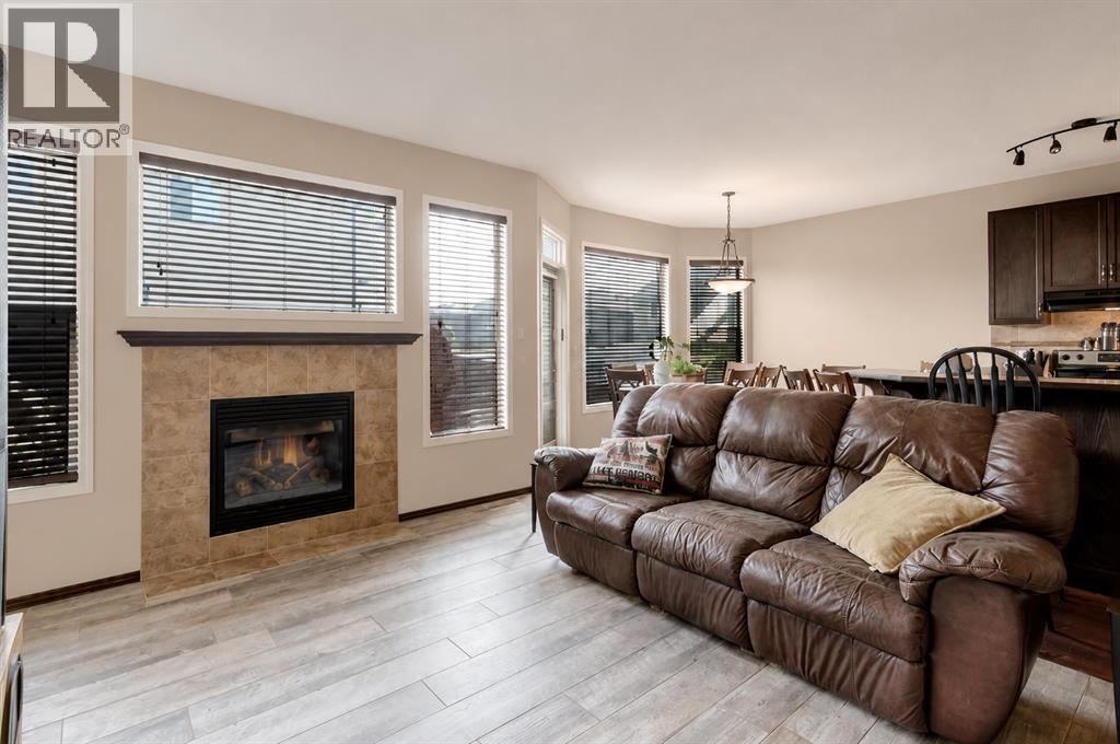 265 Brightonwoods Gardens SE, Calgary, Alberta  T2Z 0T4 - Photo 7 - A2316145