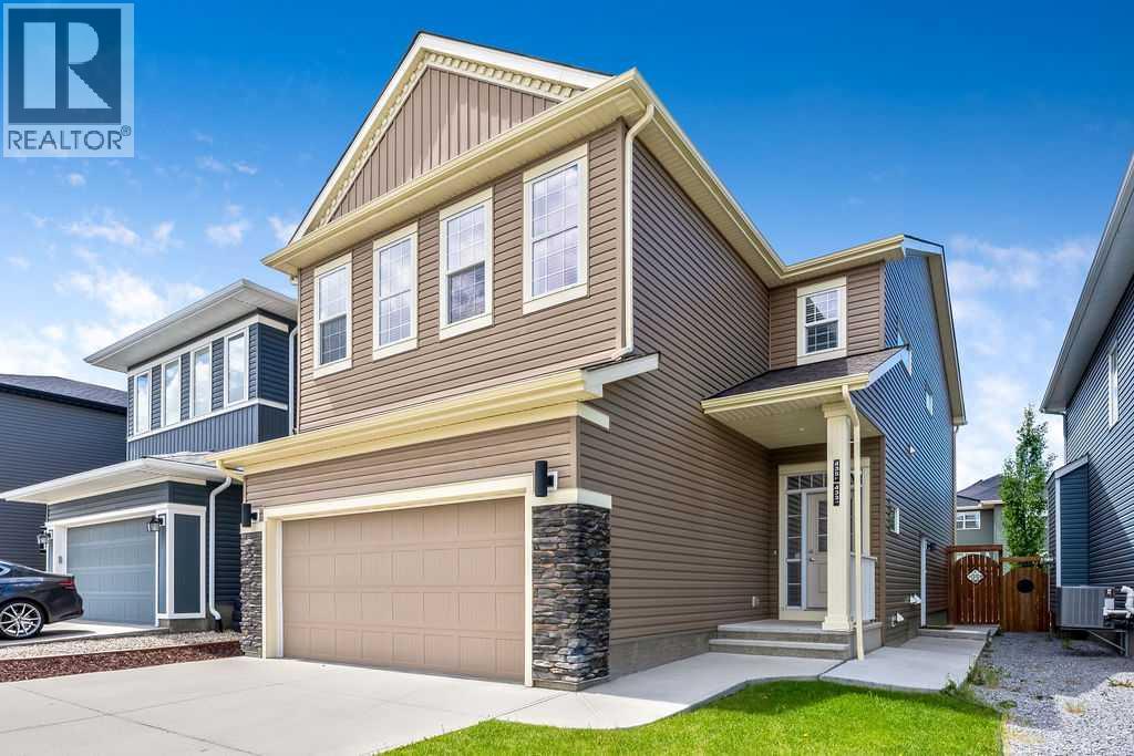 435 Evansglen Drive NW, Calgary, Alberta