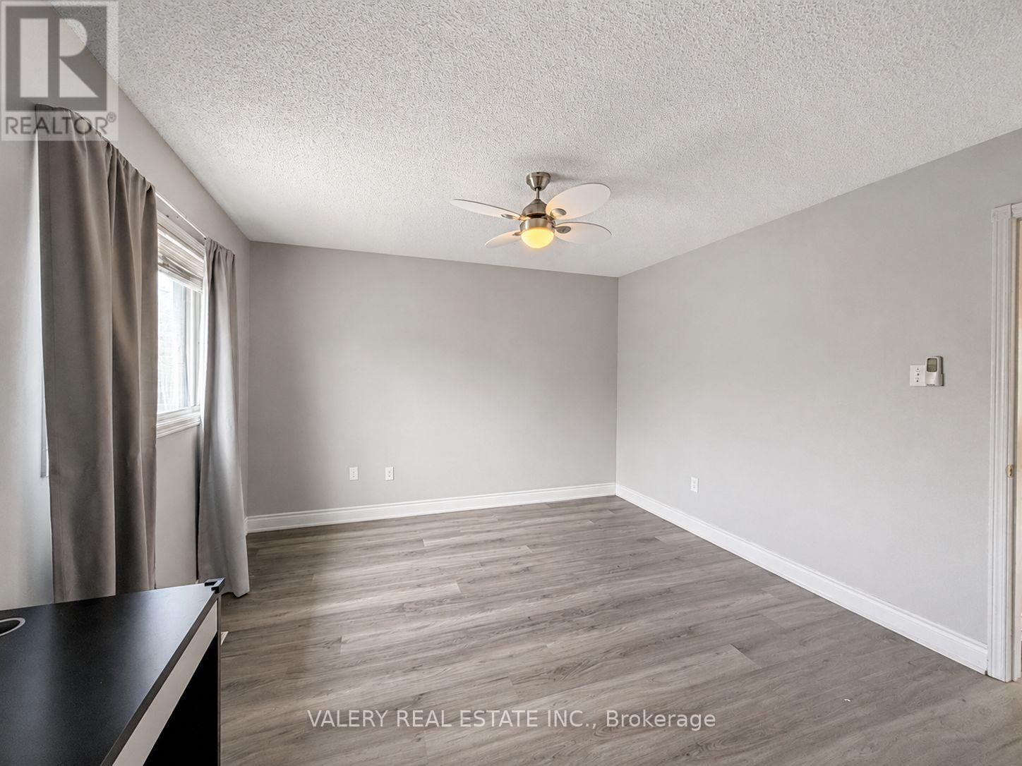 12 Letty Avenue, Brampton, Ontario  L6Y 4T5 - Photo 6 - W13468386