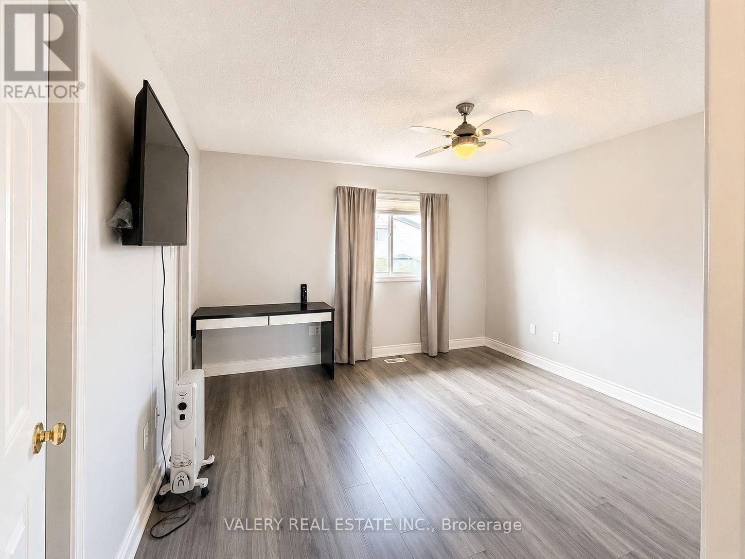 12 Letty Avenue, Brampton, Ontario  L6Y 4T5 - Photo 7 - W13468386
