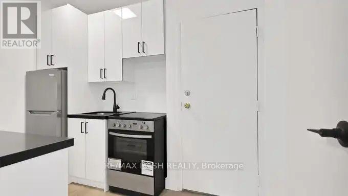101 - 7 Thorburn Avenue, Toronto, Ontario  M6K 1C4 - Photo 17 - W13468436