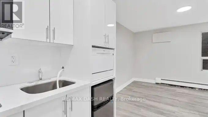 101 - 7 Thorburn Avenue, Toronto, Ontario  M6K 1C4 - Photo 9 - W13468436